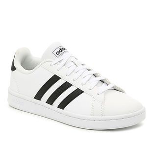 BRAND NEW Adidas Grand Court Sneaker